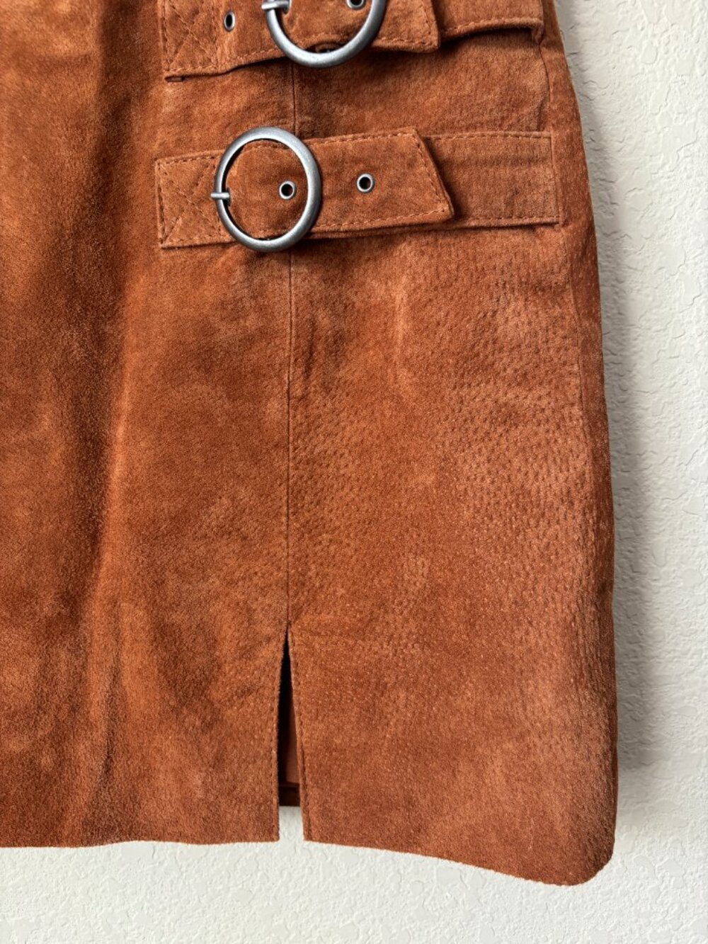 Blank NYC Leather Boho Buckle El Dorado Mini Skirt - Picture 6 of 8